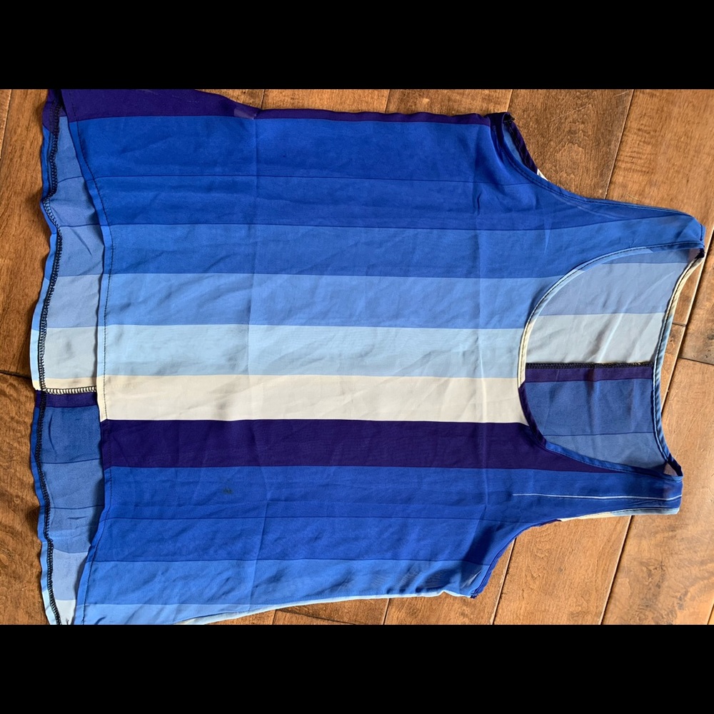 Blue striped top - Picture 2 of 6
